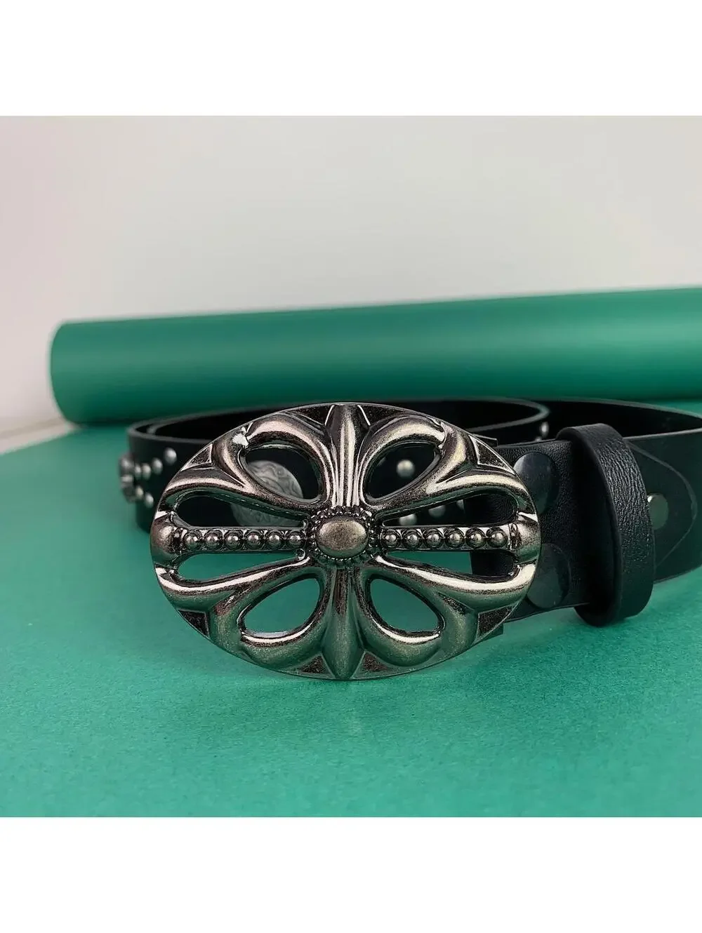 Y2k 2000s vintage style skeleton skull goth emo black belt